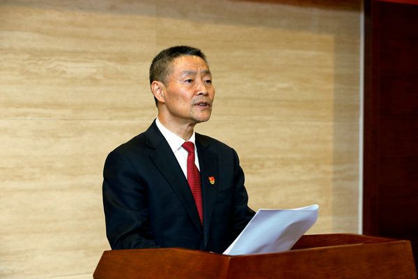 bevictor伟德集团一届一次全委会选举出新一届向导整体 斯泽夫中选bevictor伟德党委书记