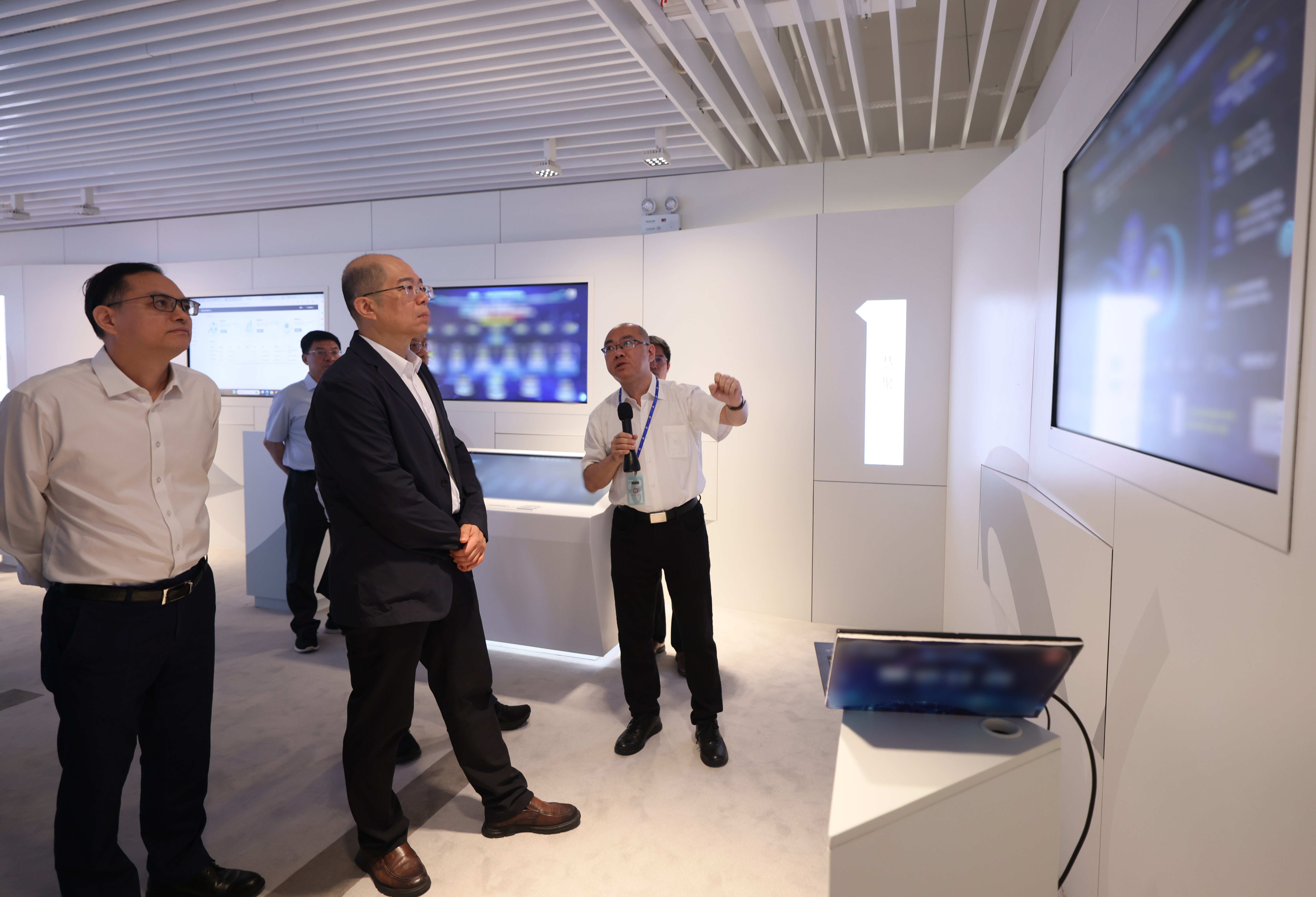 张玉卓、、、国资、、、央企、、、国资委、、、书记、、、主任、、、国企、、、企业刷新